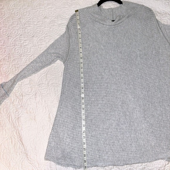 We the Free People Lover Rib Knit Split Back Pullover Gray Sweater Lightweight L - Picture 12 of 15